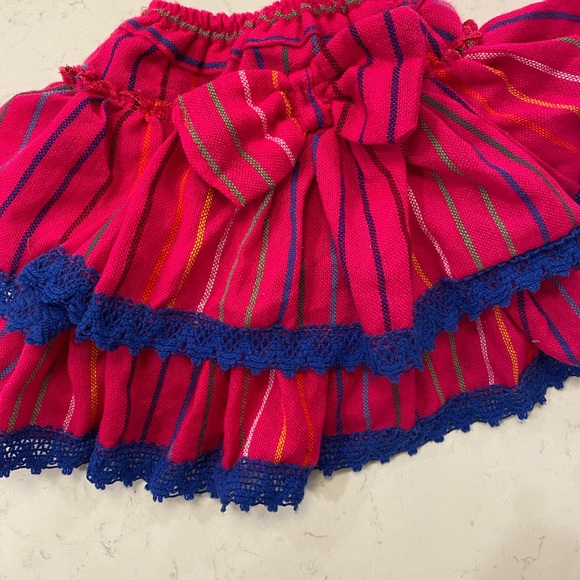 Little girl embroidered shirt and skirt with built-in bloomers - Picture 3 of 7